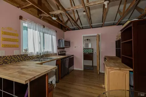 Kitchen - Undisclosed, Albion, CA 95410 photo 7 of 7