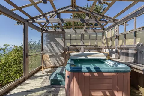 Exterior - Undisclosed, Albion, CA 95410 photo 8 of 15