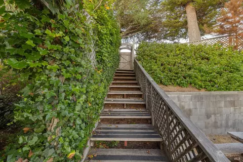 Exterior - Undisclosed, Albion, CA 95410 photo 4 of 15