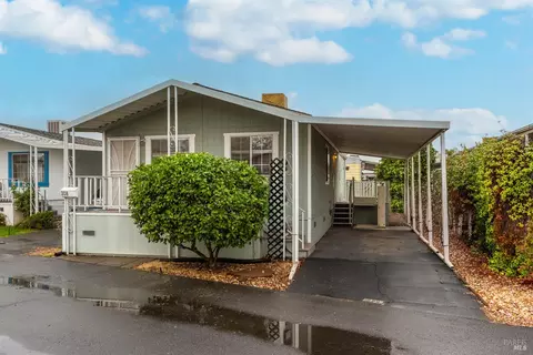 308 Ginger Way, Napa, CA 94558