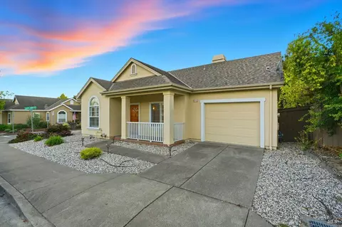 9143 Benny Goodman Way, Windsor, CA 95492