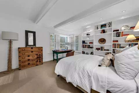 Bedroom - 40 Currey Ave, Sausalito, CA 94965 photo 1 of 4