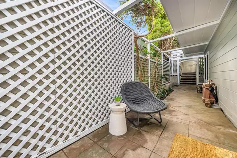 Exterior - 40 Currey Ave, Sausalito, CA 94965 photo 10 of 10