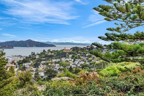 40 Currey Ave, Sausalito, CA 94965