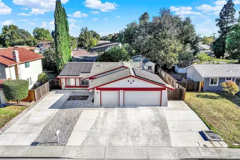 View/Area - 1221 Devonshire Dr, Vacaville, CA 95687 photo 3 of 3