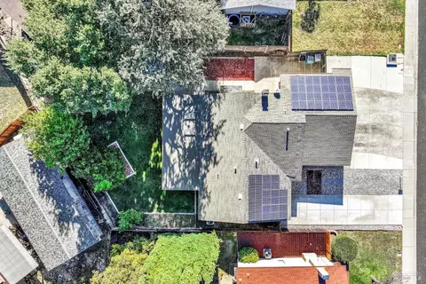 View/Area - 1221 Devonshire Dr, Vacaville, CA 95687 photo 1 of 3