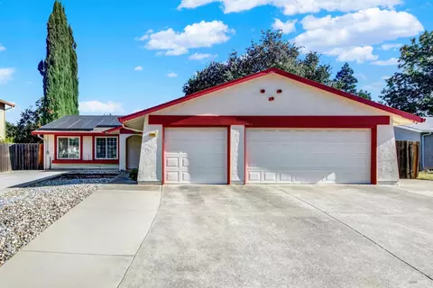 1221 Devonshire Dr, Vacaville, CA 95687
