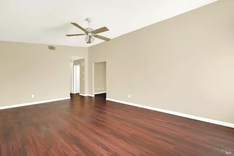 Living - 1221 Devonshire Dr, Vacaville, CA 95687 photo 5 of 8