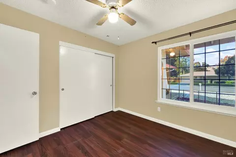 Bedroom - 1221 Devonshire Dr, Vacaville, CA 95687 photo 1 of 4