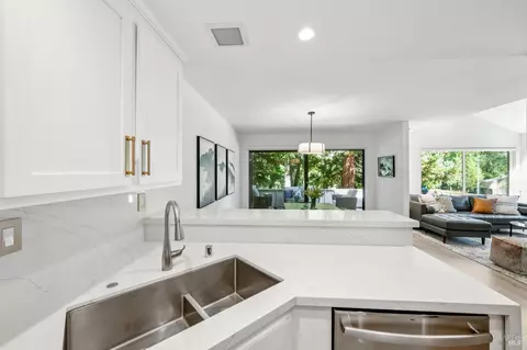 Kitchen - 53 Flicker Dr, Novato, CA 94949 photo 5 of 7