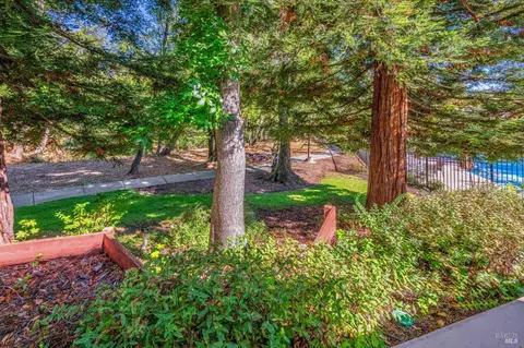 Exterior - 53 Flicker Dr, Novato, CA 94949 photo 8 of 10