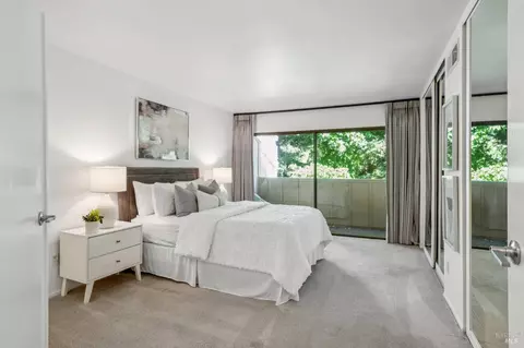 Bedroom - 53 Flicker Dr, Novato, CA 94949 photo 1 of 10