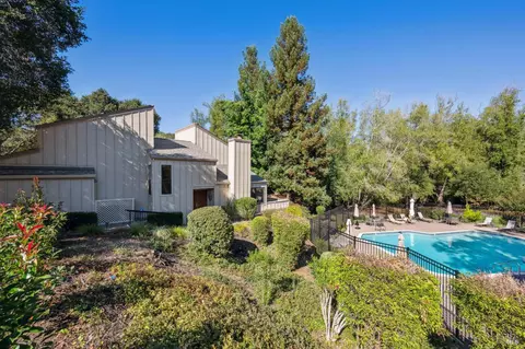 Exterior - 53 Flicker Dr, Novato, CA 94949 photo 9 of 10