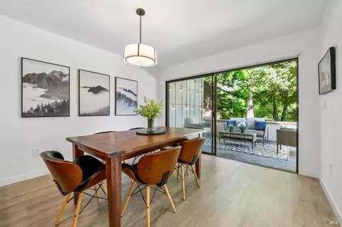 Dining - 53 Flicker Dr, Novato, CA 94949 photo 2 of 4