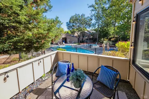Exterior - 53 Flicker Dr, Novato, CA 94949 photo 6 of 10