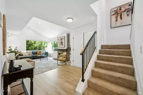 Entry Way - 53 Flicker Dr, Novato, CA 94949 photo 3 of 4