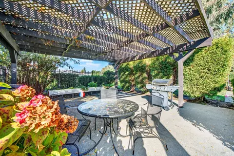 Exterior - 3438 Willis Dr, Napa, CA 94558 photo 26 of 31