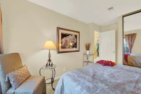 Bedroom - 3438 Willis Dr, Napa, CA 94558 photo 4 of 7