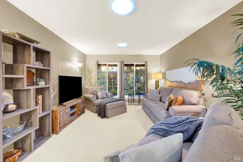 Living - 3438 Willis Dr, Napa, CA 94558 photo 3 of 4