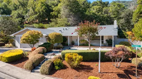 175 Rollingwood Dr, San Rafael, CA 94901