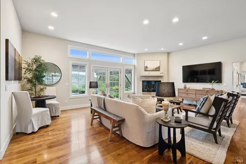 Living - 17219 7th St E, Sonoma, CA 95476 photo 3 of 6