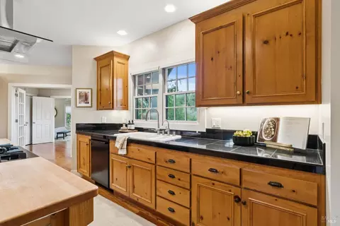 Kitchen - 17219 7th St E, Sonoma, CA 95476 photo 7 of 7