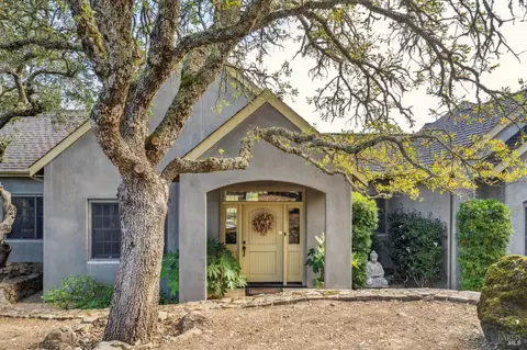 17219 7th St E, Sonoma, CA 95476
