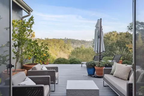 Exterior - 17219 7th St E, Sonoma, CA 95476 photo 4 of 17
