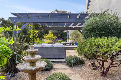 Exterior - 17219 7th St E, Sonoma, CA 95476 photo 10 of 17