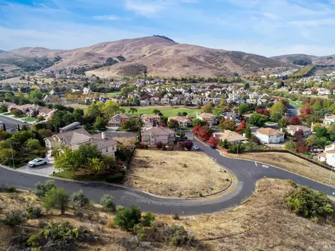 2302 Broadleigh Pl, Vallejo, CA 94591