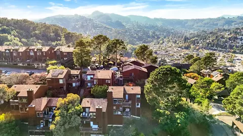 View/Area - 446 Headlands Ct, Sausalito, CA 94965 photo 4 of 4