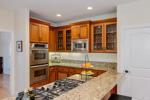 Kitchen - 8776 Logan Pl, Cotati, CA 94931 photo 5 of 6