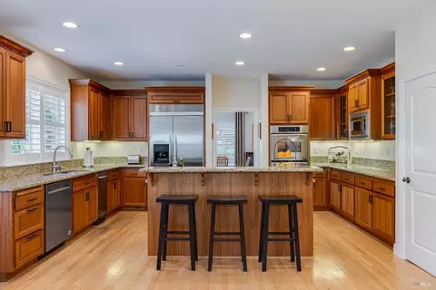 Kitchen - 8776 Logan Pl, Cotati, CA 94931 photo 4 of 6