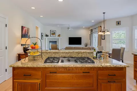 Kitchen - 8776 Logan Pl, Cotati, CA 94931 photo 2 of 6