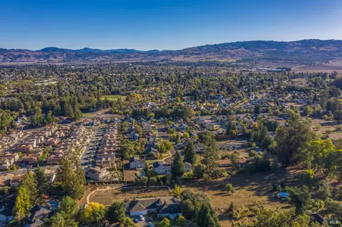 View/Area - 8776 Logan Pl, Cotati, CA 94931 photo 14 of 17