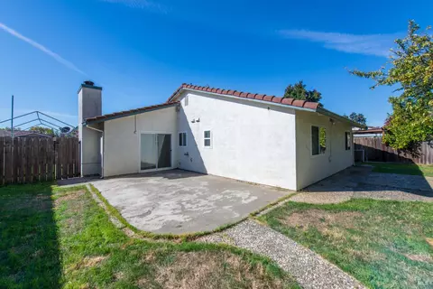 1944 Diamond Way, Fairfield, CA 94533 photo 5