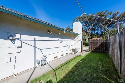1944 Diamond Way, Fairfield, CA 94533 photo 40