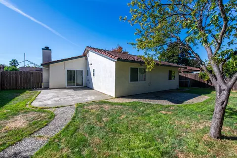 1944 Diamond Way, Fairfield, CA 94533 photo 34