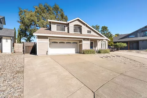 129 Wooded Glen Ct, Windsor, CA 95492 photo 3