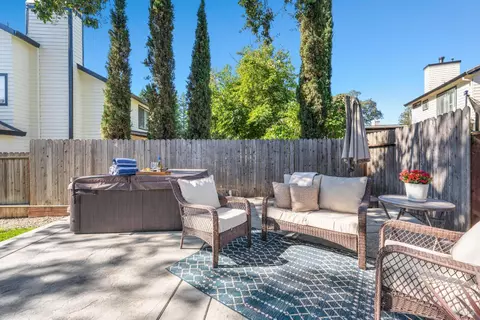 129 Wooded Glen Ct, Windsor, CA 95492 photo 41