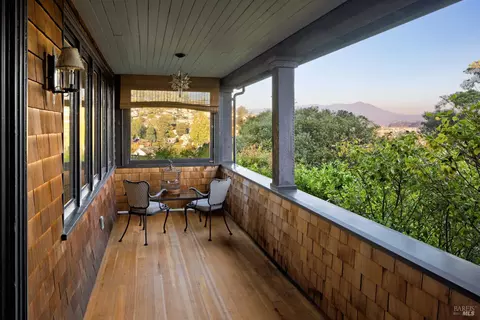 Exterior - 224 Bulkley Ave, Sausalito, CA 94965 photo 2 of 7