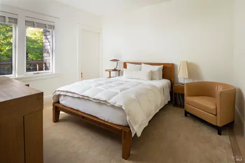 Bedroom - 224 Bulkley Ave, Sausalito, CA 94965 photo 3 of 3