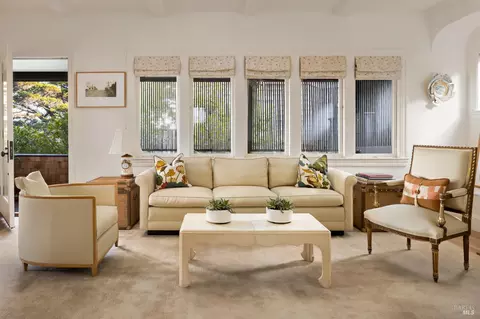 Living - 224 Bulkley Ave, Sausalito, CA 94965 photo 1 of 3