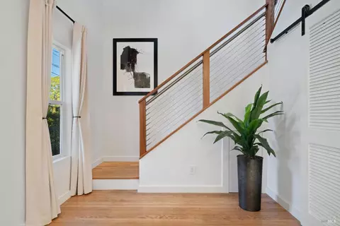Entry Way - 620 Brown St, Healdsburg, CA 95448 photo 4 of 4