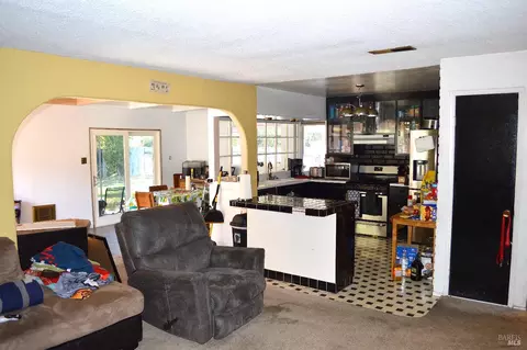 391 Inverness Dr, Vallejo, CA 94589 photo 11