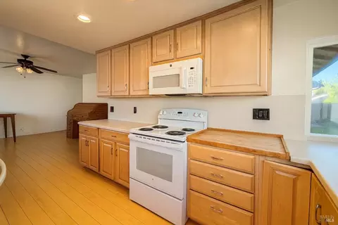 Kitchen - 2859 Elmhurst Cir, Fairfield, CA 94533 photo 1 of 3