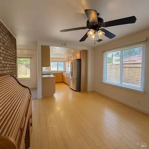 Living - 2859 Elmhurst Cir, Fairfield, CA 94533 photo 5 of 5