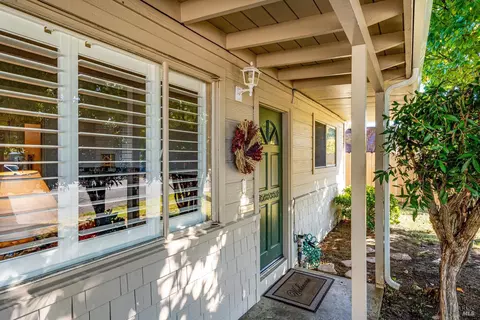 Exterior - 1476 Thomas Dr, Napa, CA 94558 photo 1 of 7