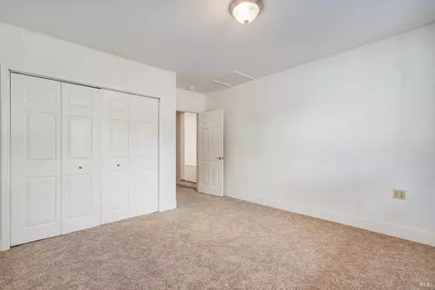 Bedroom - 1476 Thomas Dr, Napa, CA 94558 photo 2 of 4