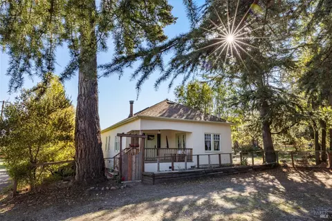 3765 Twig Ave, Sebastopol, CA 95472